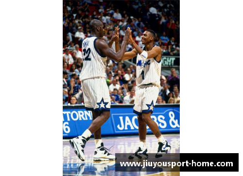 今日NBA战报：巨星对决，激情碰撞，球场上的精彩瞬间